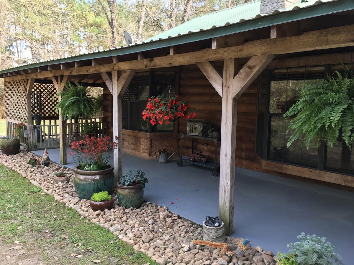 Red Caboose Farm Bed & Breakfast Magnolia Exterior photo